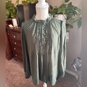 Elegant Green Women's Top